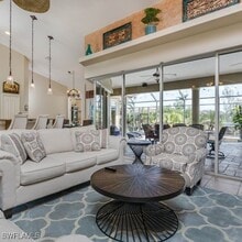 Building Photo - 2317 SW 43rd Ln