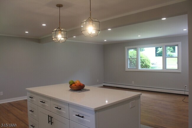 Foto del edificio - 43 Park Terrace N