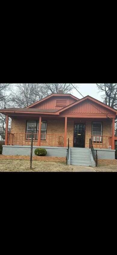 Foto principal - Charming 3-Bedroom Home in Memphis - Cozy,...