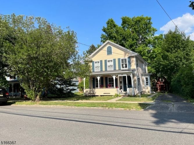 27 Summit Ave, Chatham, NJ 07928 House Rental in Chatham, NJ