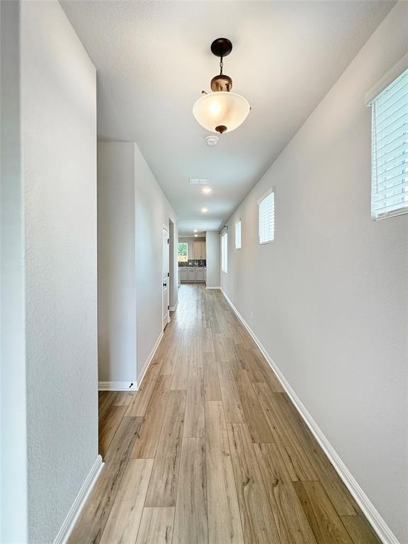 Foto del edificio - 2529 Roosevelt Rd