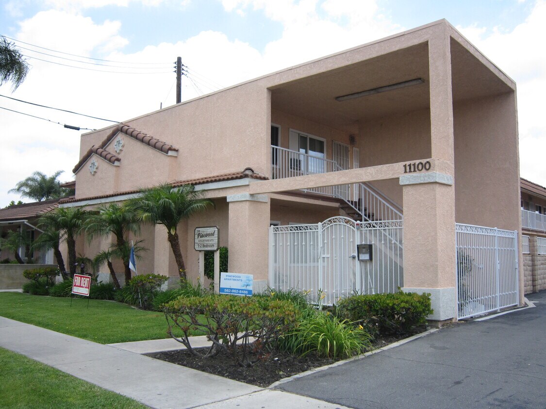 front of complex-gated - 11100 Pangborn Ave