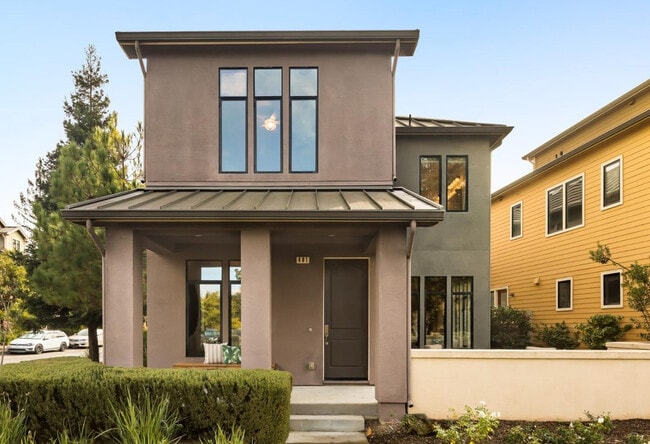 Building Photo - 401 Alder Ln