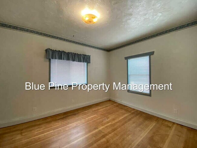 Foto del edificio - 741 S Harrison Ave