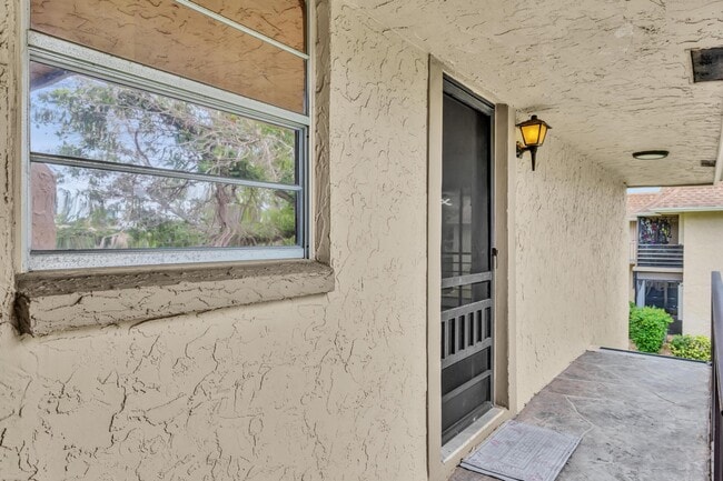 Building Photo - 1291 NW 13th St