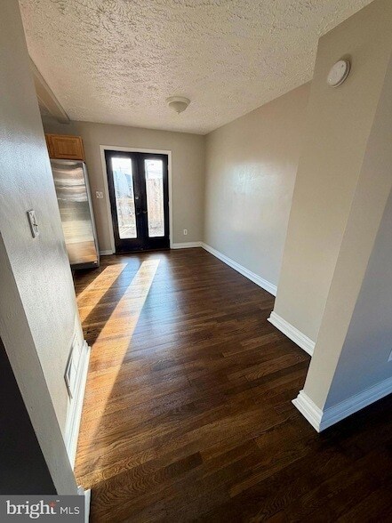 Foto del edificio - 3413 Wallford Dr