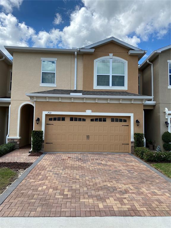 Foto principal - 713 Walkers Grove Ln
