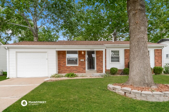 Primary Photo - 2495 Teakwood Manor Dr