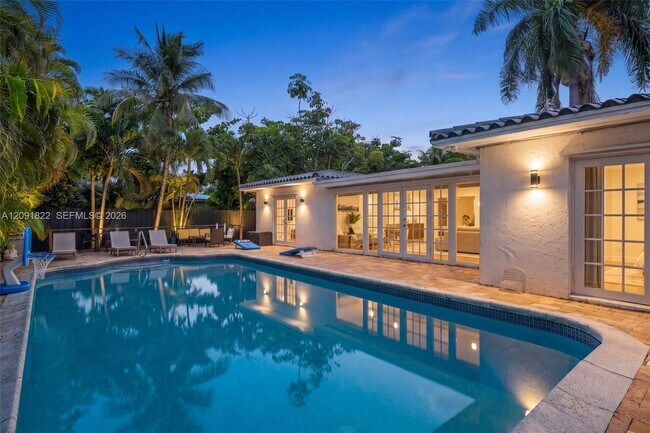 Foto del edificio - 1308 Seabreeze Blvd