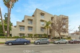 Building Photo - 11099 Ophir Dr