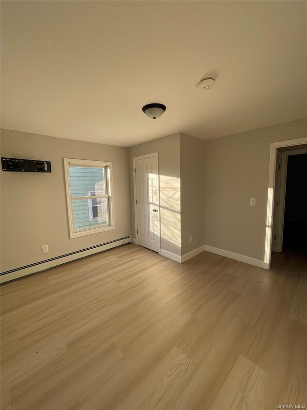 Foto del edificio - 14 Eastman Terrace