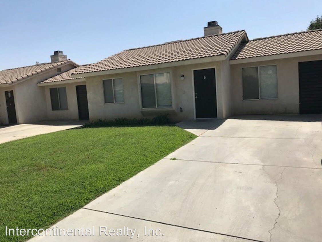 Foto principal - 3102 Brookside Dr