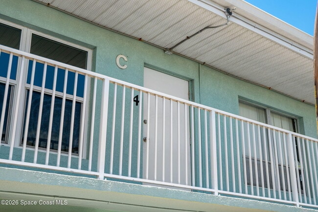 Building Photo - 420 Tyler Ave