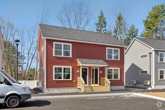Building Photo - 8 Legacy Ln