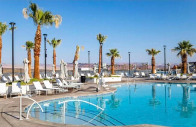 Foto del edificio - 5801 S Garnet Dr