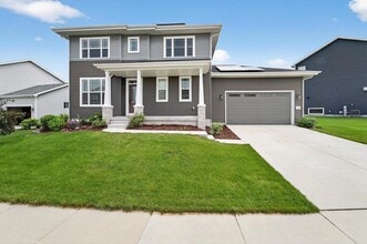 Building Photo - 9720 Winter Basil Dr