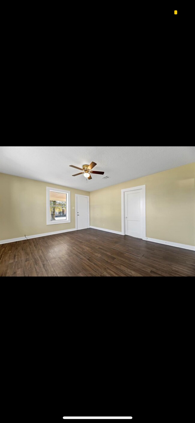 Foto del edificio - 1813 Jefferson Dr