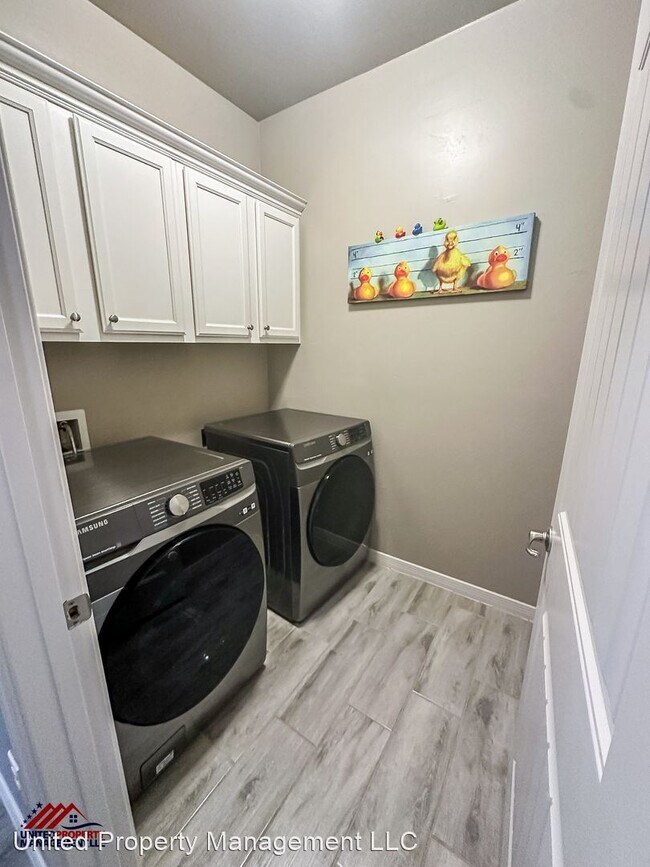 Foto del edificio - 3 br, 2 bath House - 4109 Honolulu Road