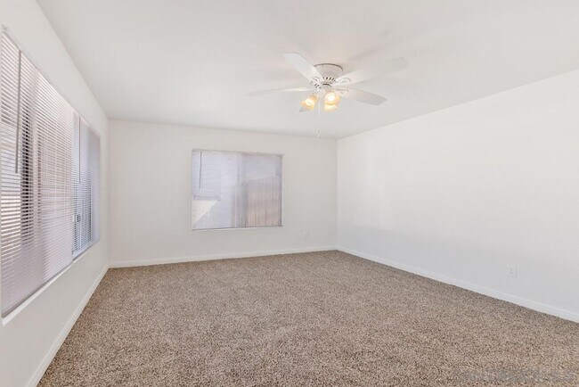 Foto del edificio - 8241 Elston Pl