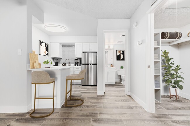 Estudio - 404SF - Cocina - The Enclave Apartment Homes