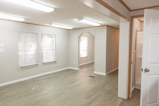 Foto del edificio - 4711 Morrison Rd