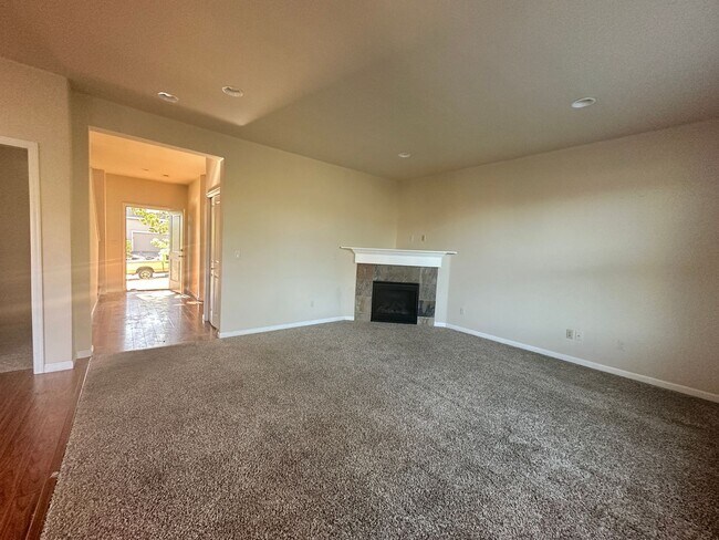 Foto del edificio - 2687 NW Beehollow Ln