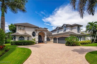 Building Photo - 649 Bow Line Dr