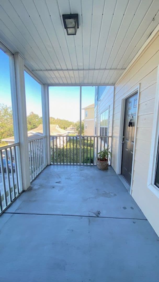 Building Photo - 2 Bed 2 Bath 2nd Floor Condo (Palms of Cortez)