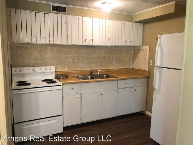 Foto del edificio - 2 br, 1 bath House - 2975 Riverbend Road