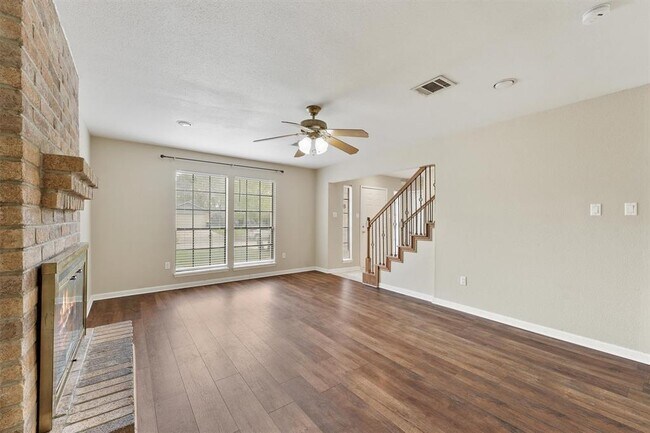 Foto del edificio - 18746 Shannon Glen Ln