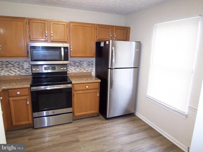 Building Photo - 3924 Cutty Sark Rd