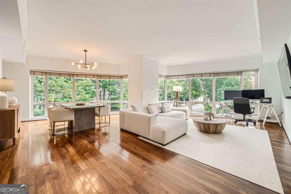 Foto principal - 3475 Oak Valley Rd NE