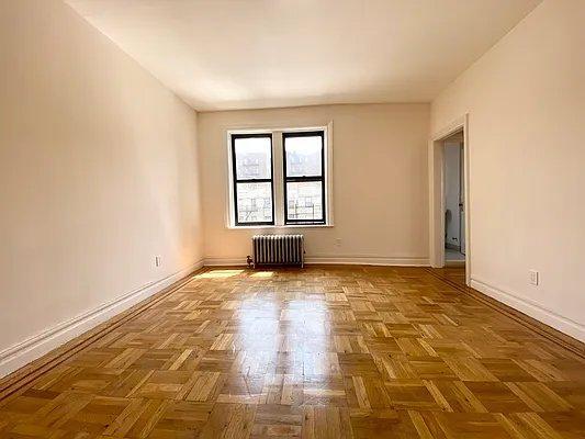 Building Photo - 1 bedroom in BRONX NY 10463