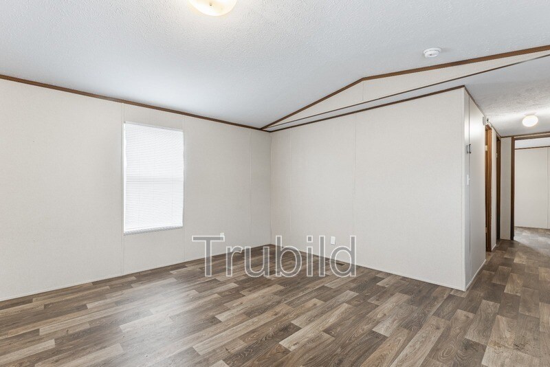 Building Photo - 106 S King Henry Ct