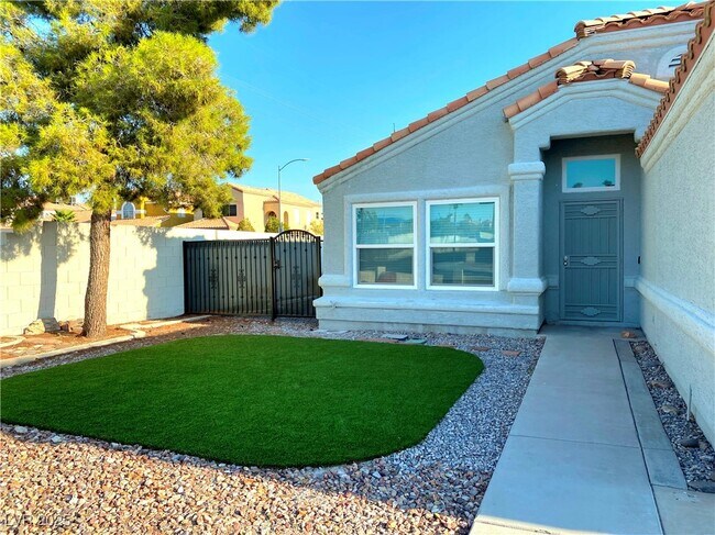 Building Photo - 8224 James Grayson Dr