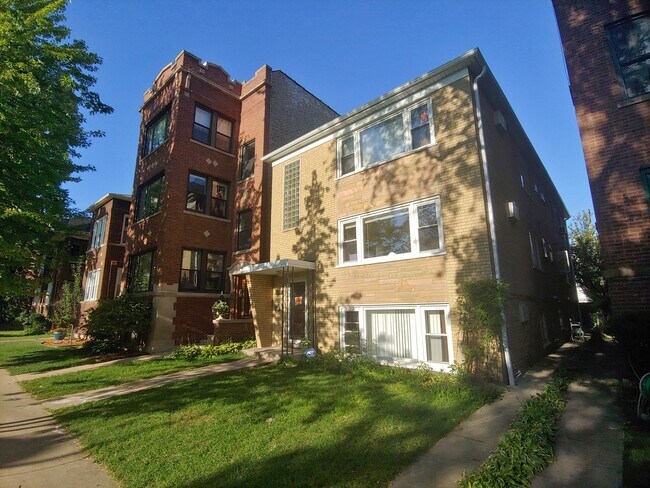 Experto en construcción - 4853 N Talman Ave