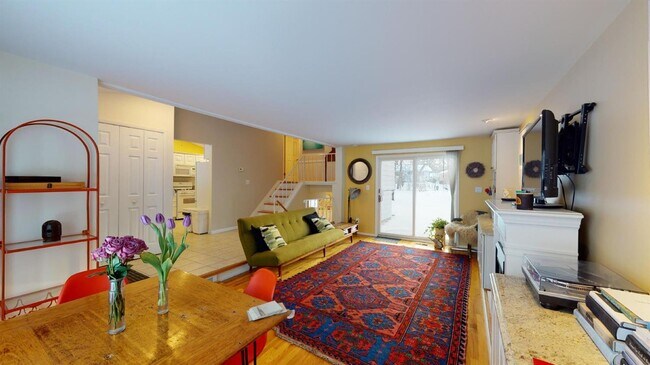 Foto del edificio - 2927 Burlington Ct