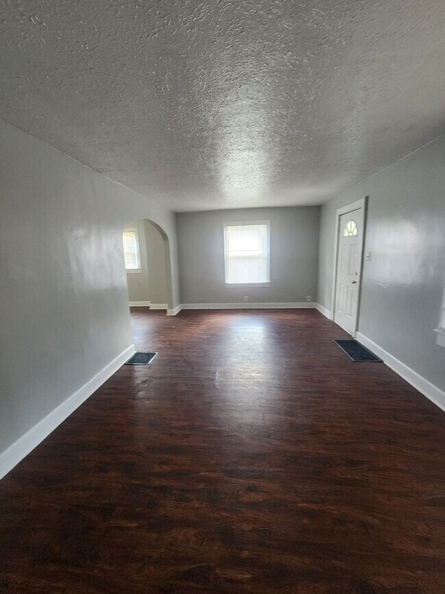 Foto del edificio - 1413 N Concord St