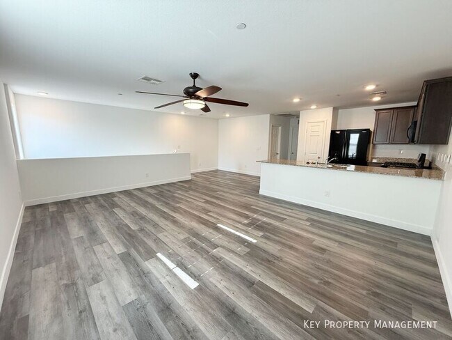 Foto del edificio - 4628 Woolcomber St