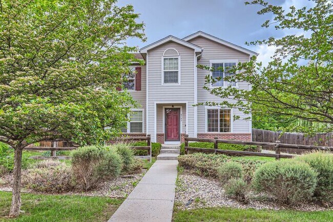 Building Photo - Updated 4-Bedroom with Serene Outdoor Spac...