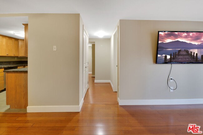 Foto del edificio - 10982 Roebling Ave