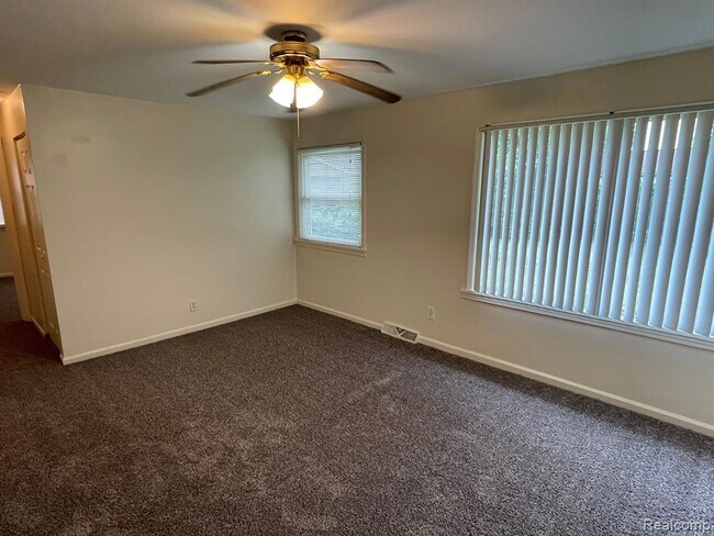 Building Photo - 2611 Caledonia Ct