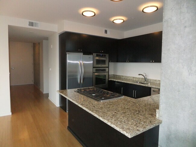 Foto del interior - Sophia's View — Condo-Style 2BR/2BA Flats & Townhomes in South Portland