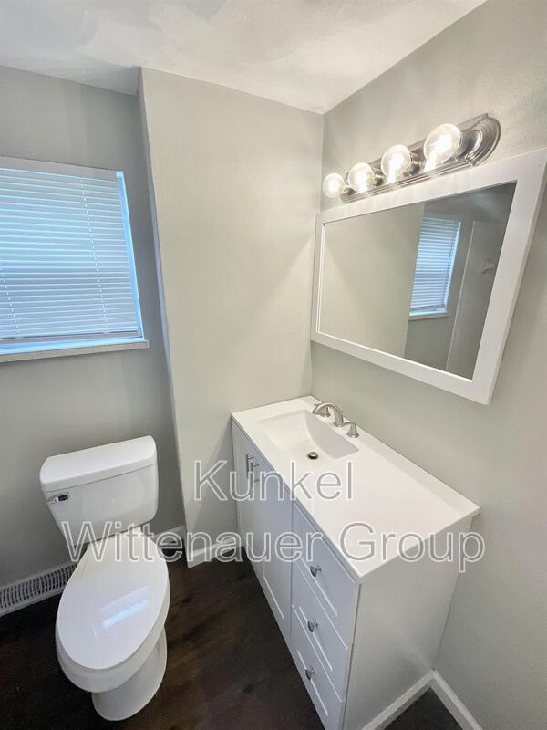Building Photo - 3114 N Illinois St