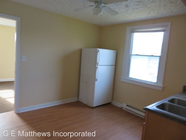 Building Photo - 2 br, 1 bath House - 117 Graham Road