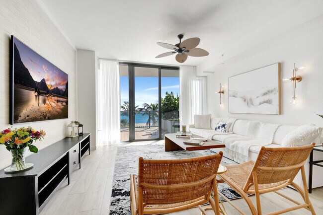 Foto del edificio - 1116 N Ocean Blvd