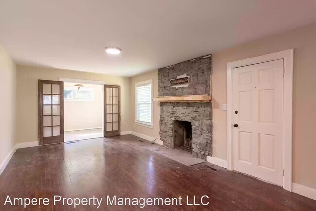 Building Photo - 3 br, 1 bath House - 126 Hunt Ave