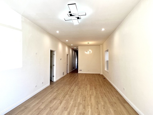 Dining Room - 3841 S Union Ave