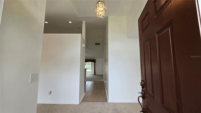 Foto del edificio - 608 Hatchwood Dr