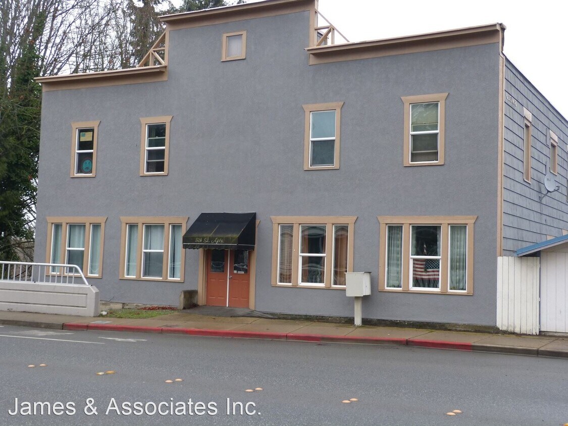 Primary Photo - 615 W 8th St